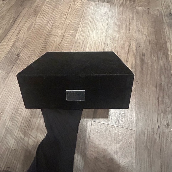 Predire Skincare Set with Device and Serums - Picture 5 of 15